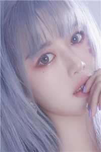 重生后我拿黑卡报了清华冲刺班无删减版