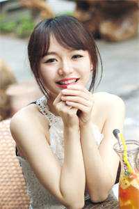 高速路口上，宝宝病的女会计在手心写下SOS良心推荐