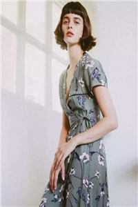 天生猎手！他能看见野兽致命弱点在线阅读