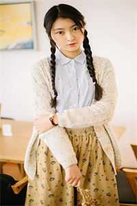 将军要抬大肚子女副将为平妻，重生后废物美人大度让贤试读