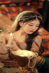 因为看时间被扣工资后，女老板悔疯了在线看