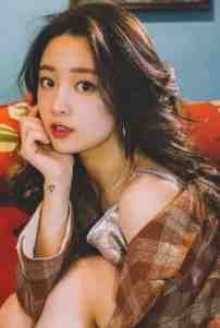 她曾为他跪尽春秋小说