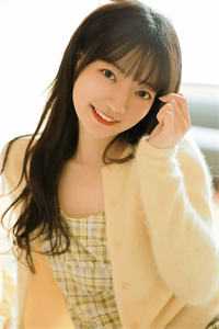 我摘星辰缀她衣短篇