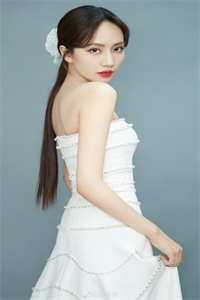 孤舟向暖渡寒川无错版