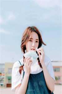 男友借我的年终奖给他妈买金镯子新上热文