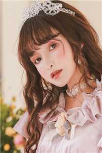 俏寡妇重生：发疯！搬空家产随军无删减全文