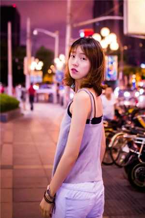 五一绿茶同事甩锅逃班，我反手送她进局子无删版