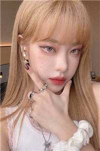 大雾四起偷偷藏匿阅读