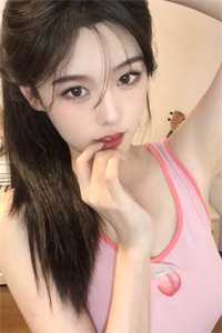 乖乖女走错房，被爹系大佬吻到哭章节