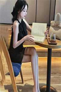 短命鬼专靠阳气续命，植物人太子爷被我吸醒了小说畅读