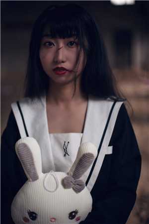 穿成恶毒女配？我靠颜值系统爆红良心推荐