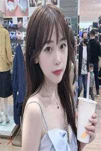 穿成恶毒女配？我靠颜值系统爆红短篇