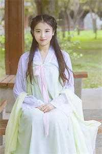 港姐被抢娶后，吃瓜躺赢万人迷前文+