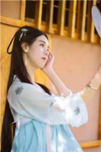 看到弹幕后，为竹马复读的女友悔疯了精品推荐