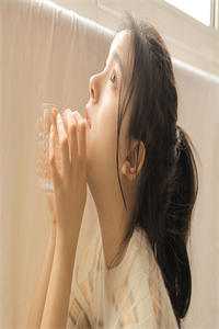 爱是沼泽也是岸精彩