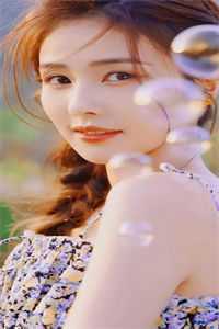 乖乖女走错房，被爹系大佬吻到哭精彩