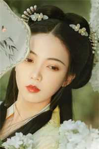 万人迷女主的追求者，都成了我裙下臣无删减+无广告