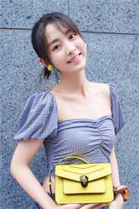 绝字入归鸟爆火全网