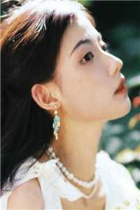 许你一轮皎皎月好书