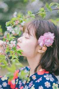 穿越七零，我在街上找男人结婚人气小说