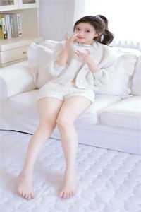 高考大巴上，嘴欠校花说我们全班都是代考枪手目录