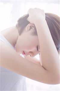 借我半生，供她听一场旧梦列表